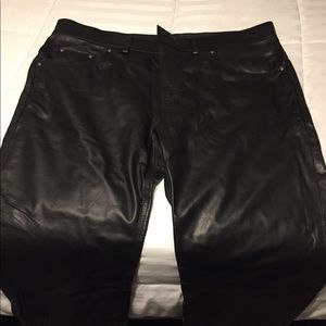 Genuine leather pants brand new size 44-32